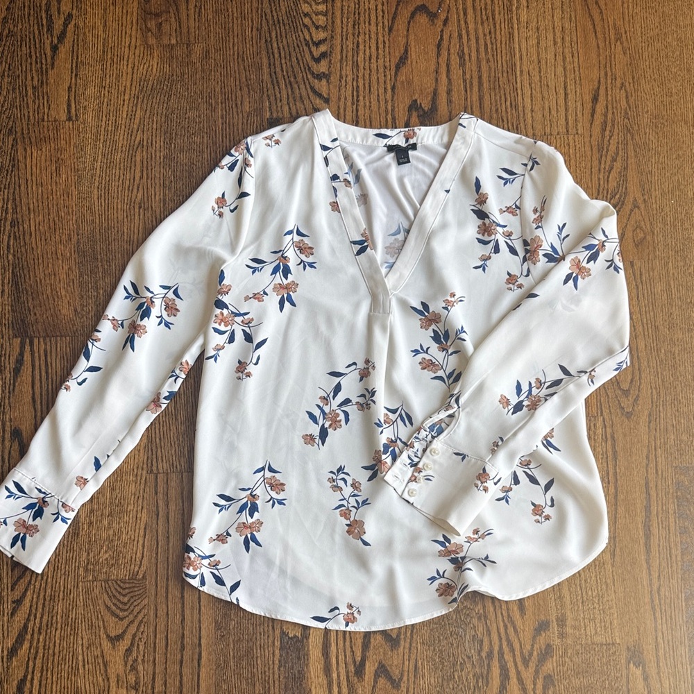 Ann Taylor Women's White Floral V-Neck Blouse